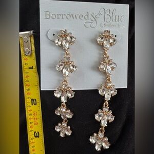 Elegant Crystal Drop Earrings